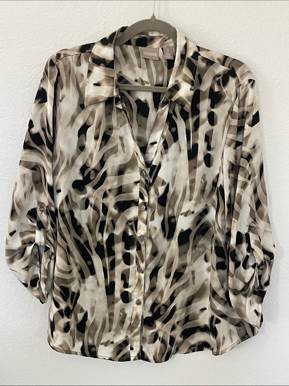 Chico’s Size 2 Abstract Animal Print Button Front Roll Tab Sleeve Blouse